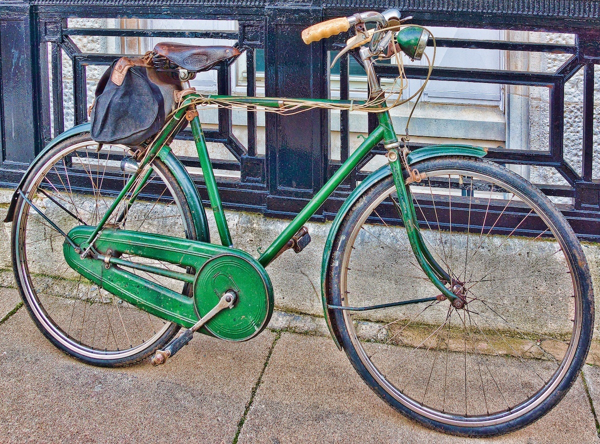 Vintage_Bicycle-1